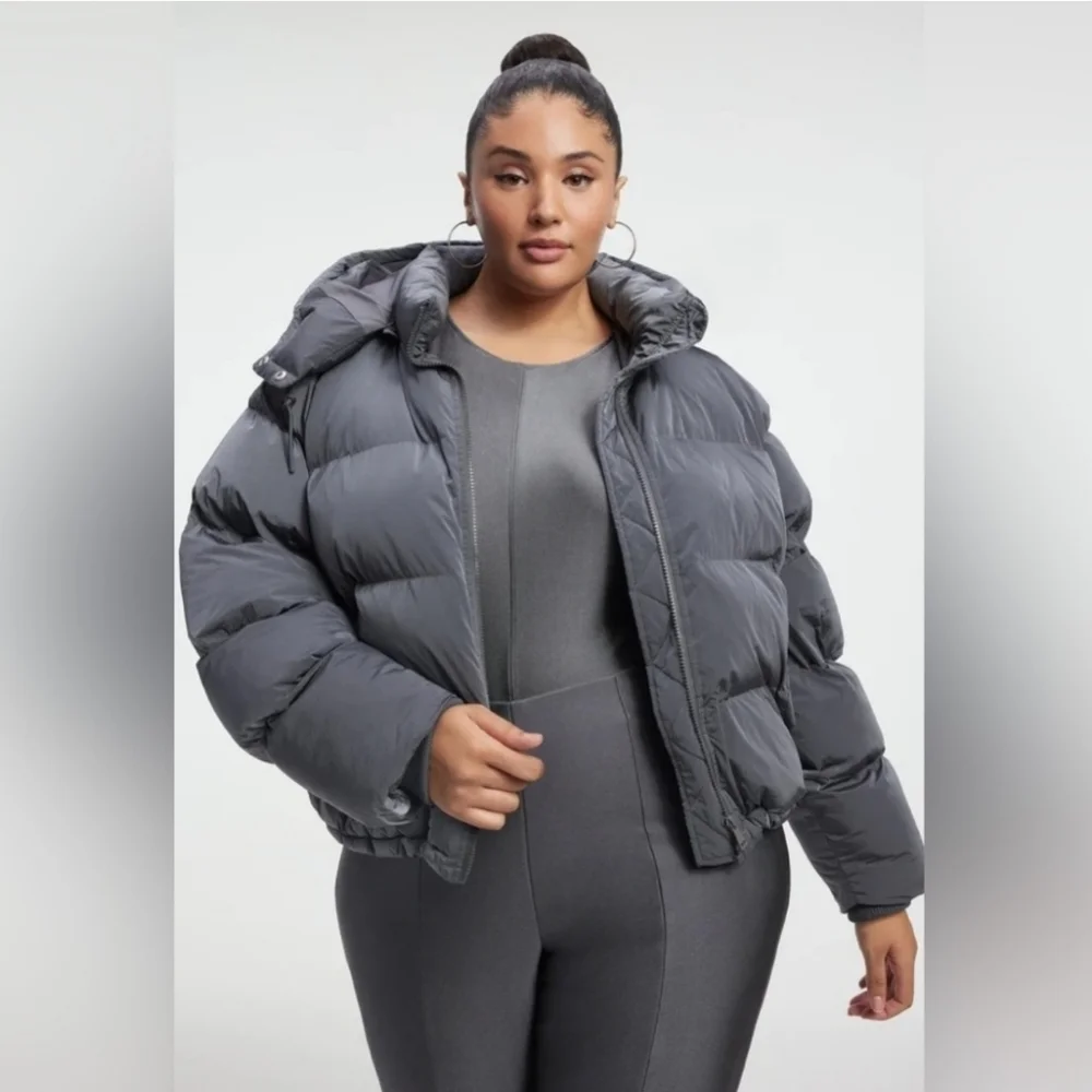 Good American Cropped Hooded Puffer Jacket SZ 7(4XL) - Picture 5 of 6
